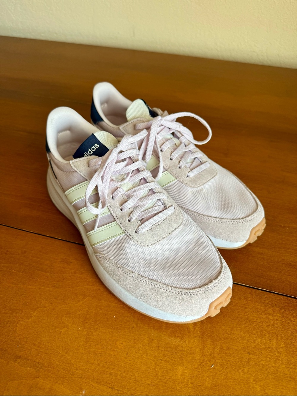 Adidas Women’s Lavender Sneakers with cream stripes 9.5